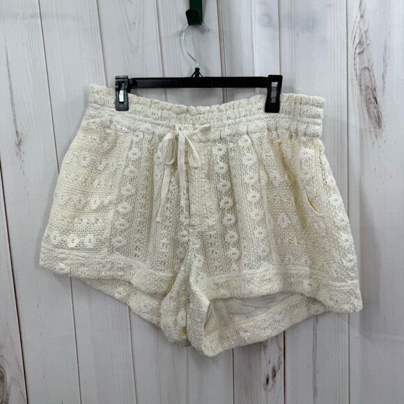 Anthropologie Pants - Anthropologie Women’s XL Crochet Lace Shorts Boho